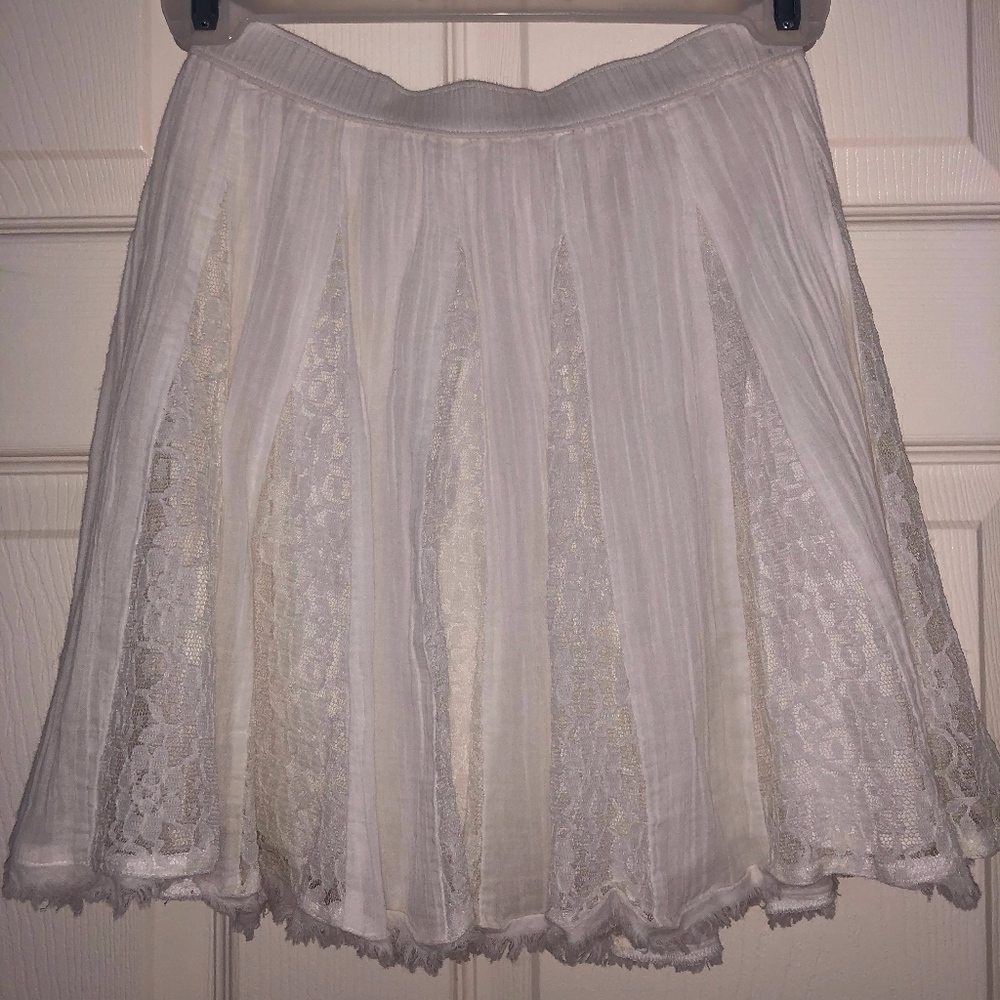 White lace skirt